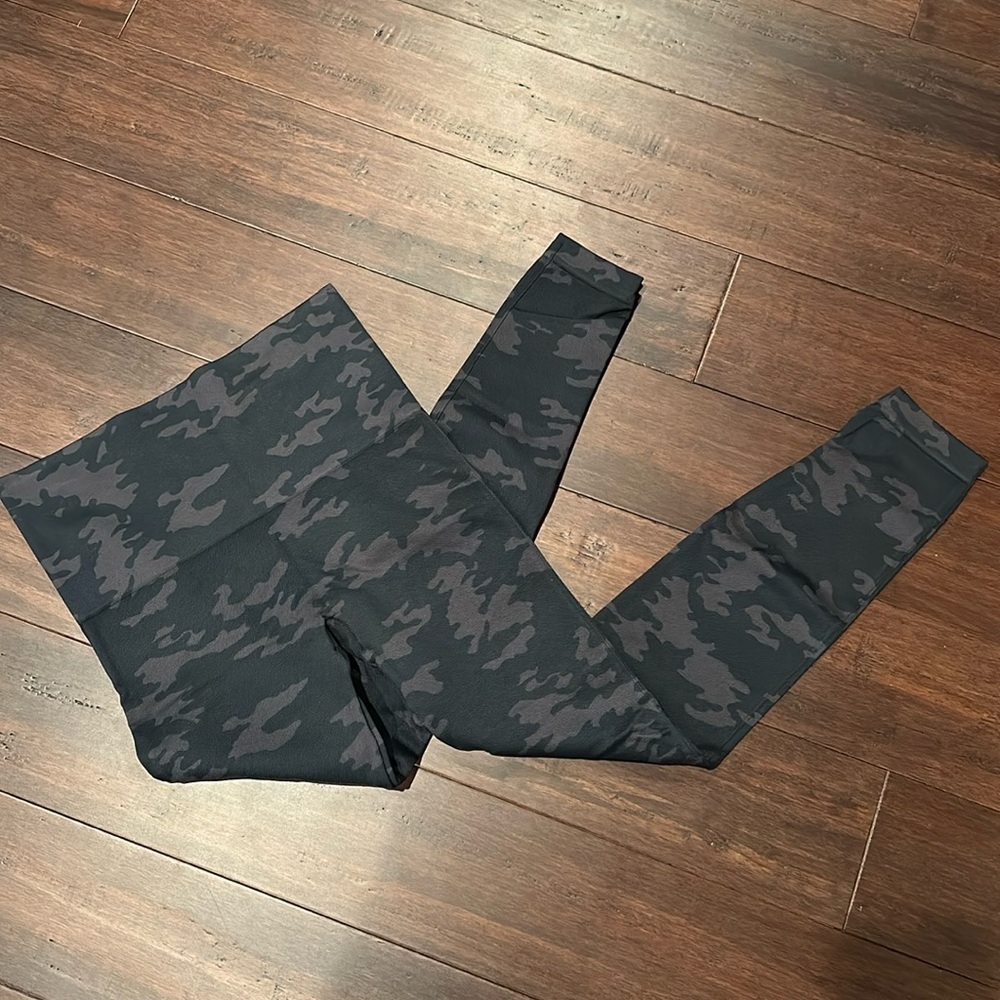 Spanx compression leggings